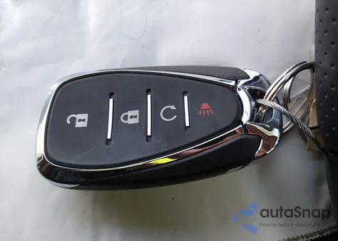 2025 Chevrolet Trax Fwd 2Rs z USA, uszkodzony, nr VIN KL77LJEP9SC301883